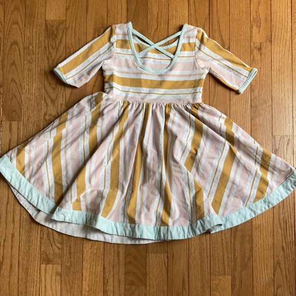 Sweet Honey Dress 6 - Picture 3 of 3